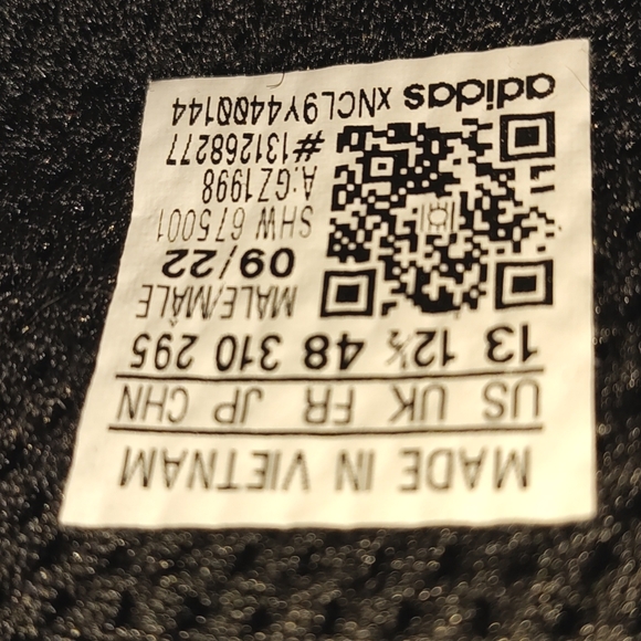 Men's 13. Adidas NMD R1 V2 BLK/WHITE - Picture 7 of 8